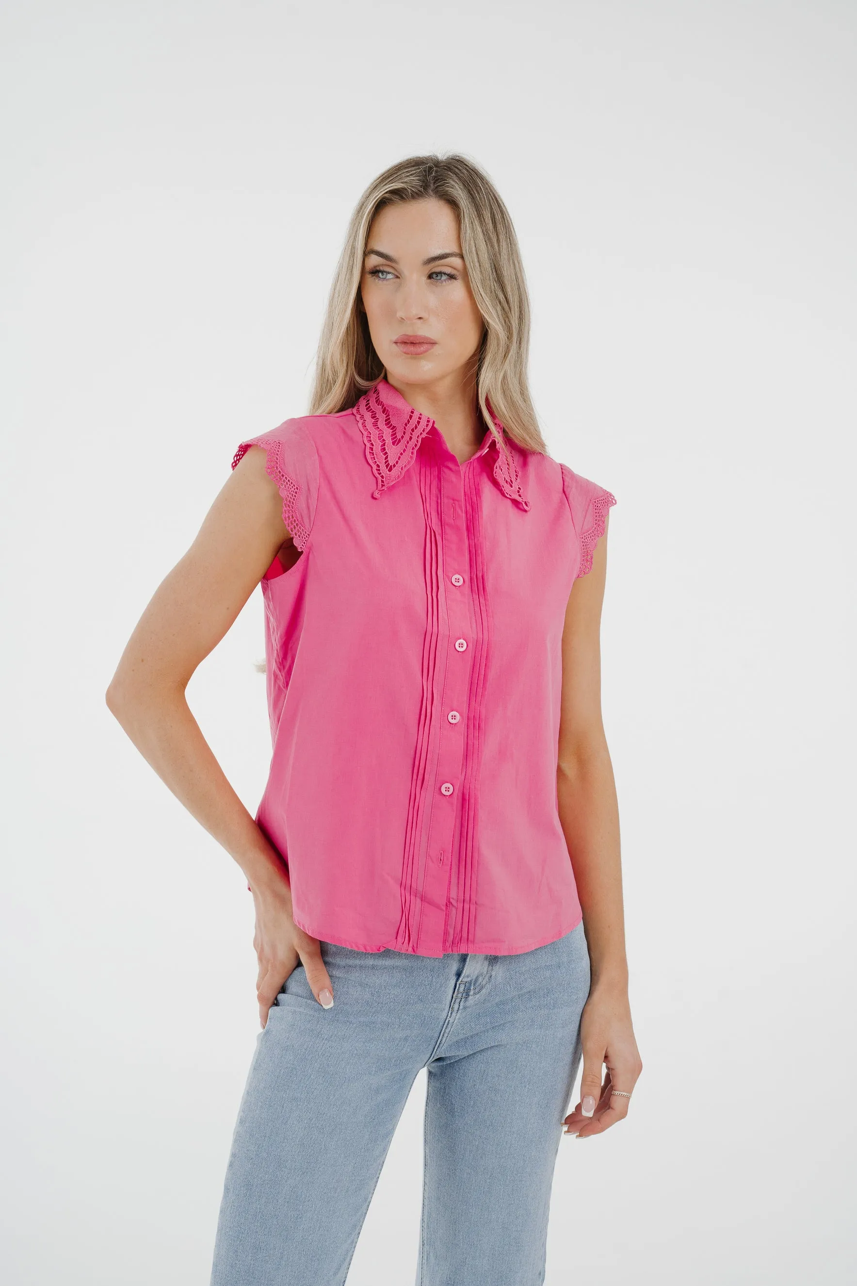 Arabella Sleeveless Blouse In Fuchsia