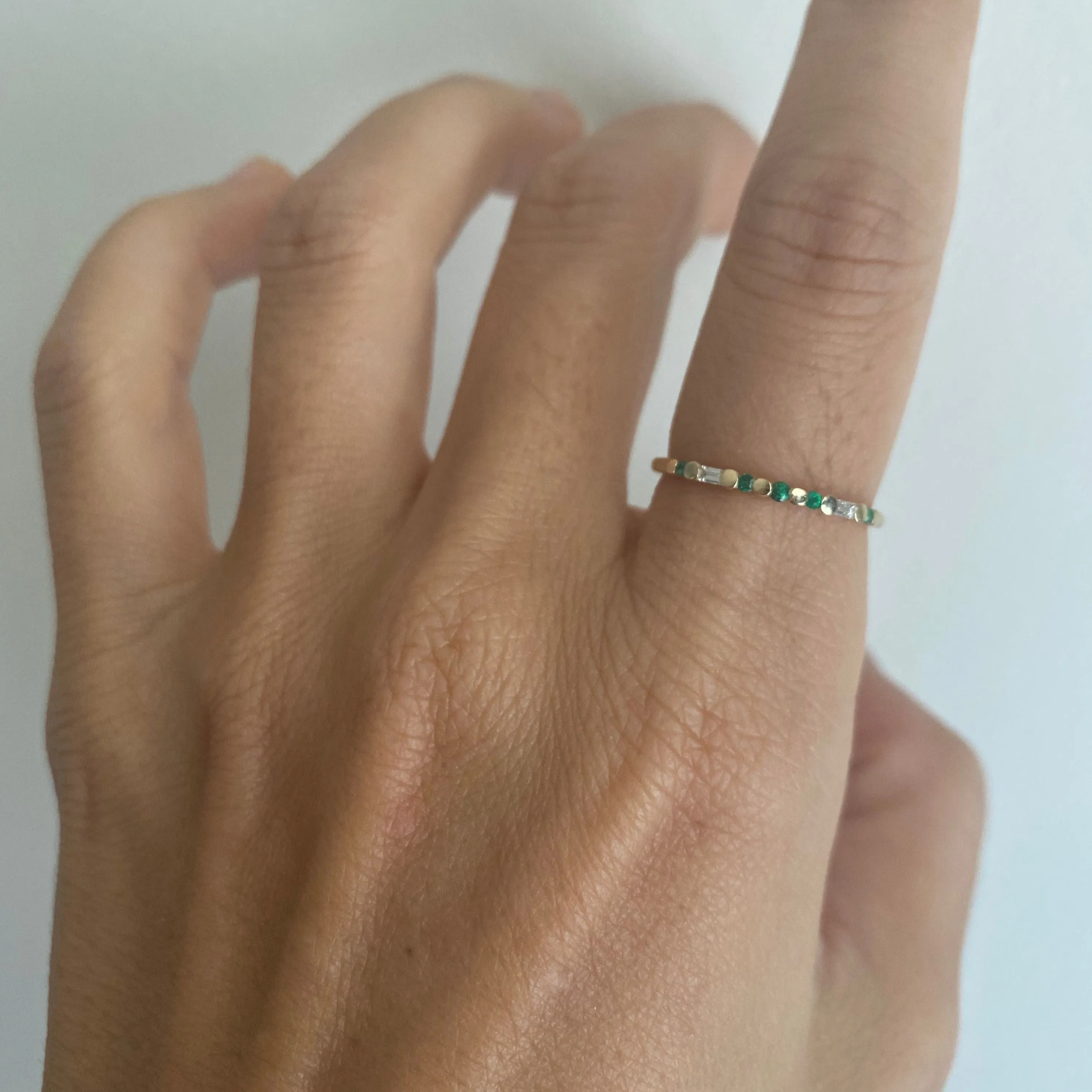 Emerald Etude Ring