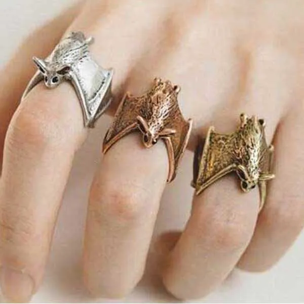 Flying Bat Ring