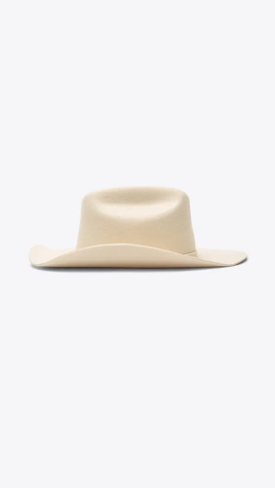 Into The Wild Cowboy Hat - Camellia White