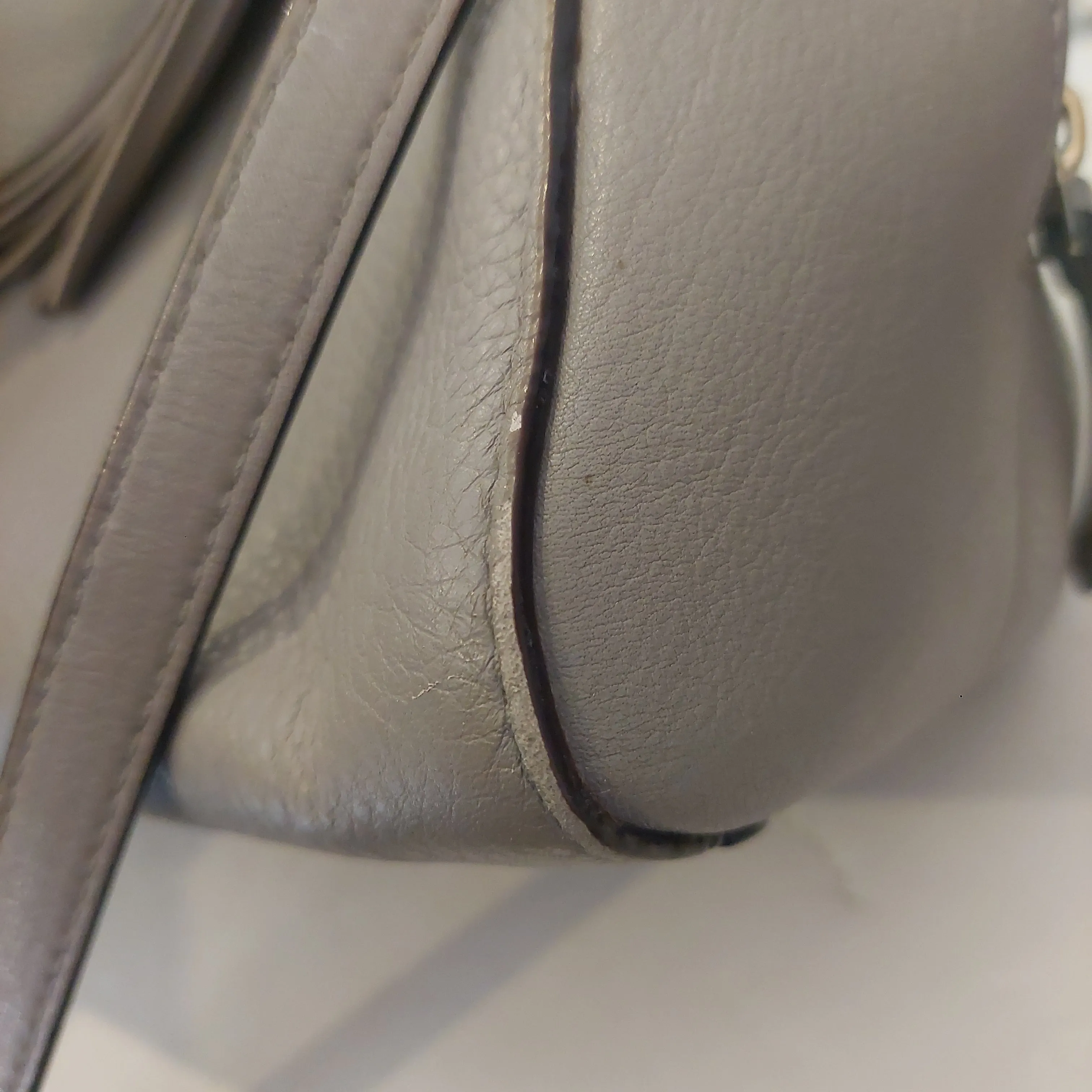 Kate Spade Grey Pebbled Leather Dome Satchel | Pre Loved |