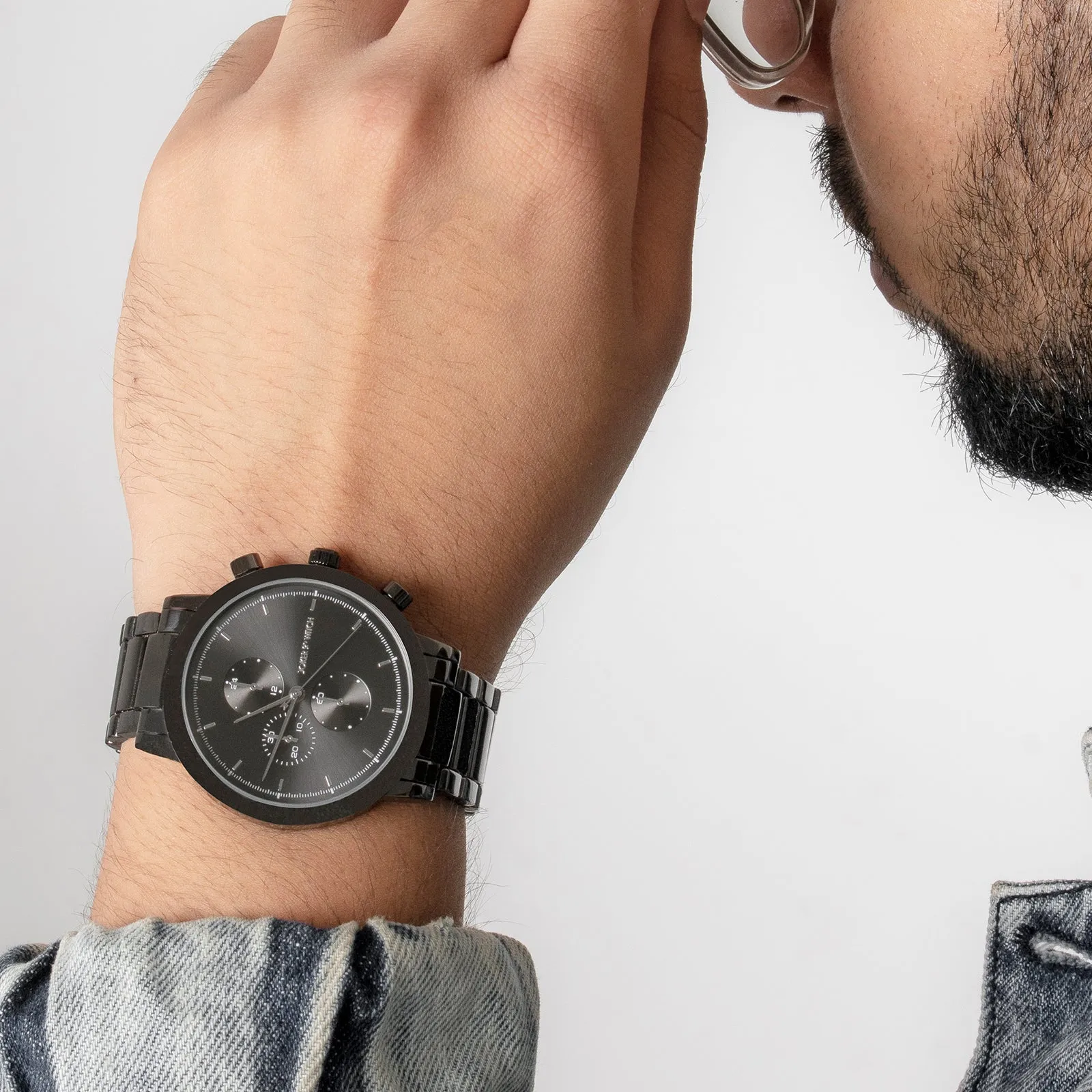 Pierce All Black Metallic Strap Watch