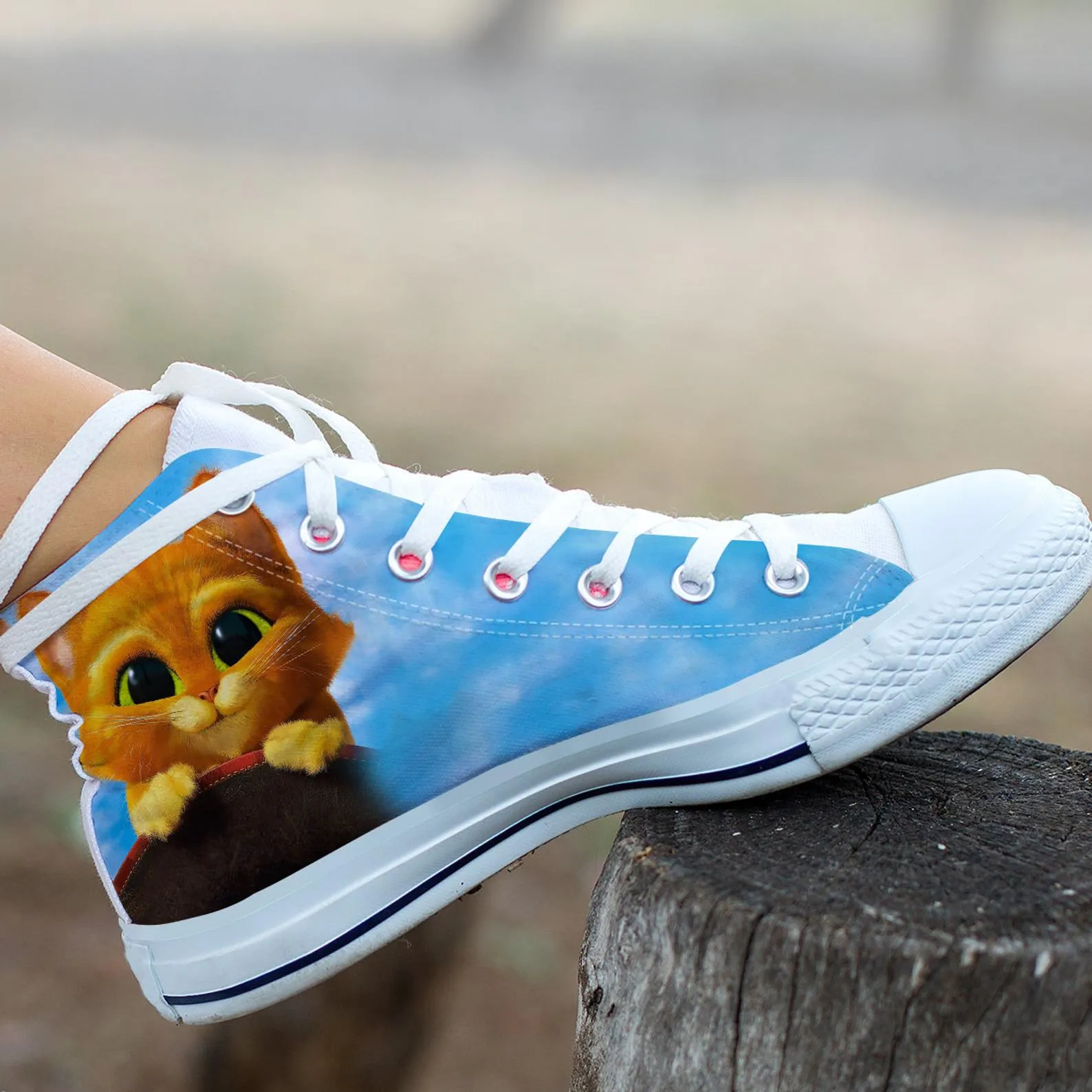 Puss In Boots Custom Shoes, Custom Movie Shoes, Movie Hightops, Disney Cartoon, Disney Movie Shoes, Puss Shoes