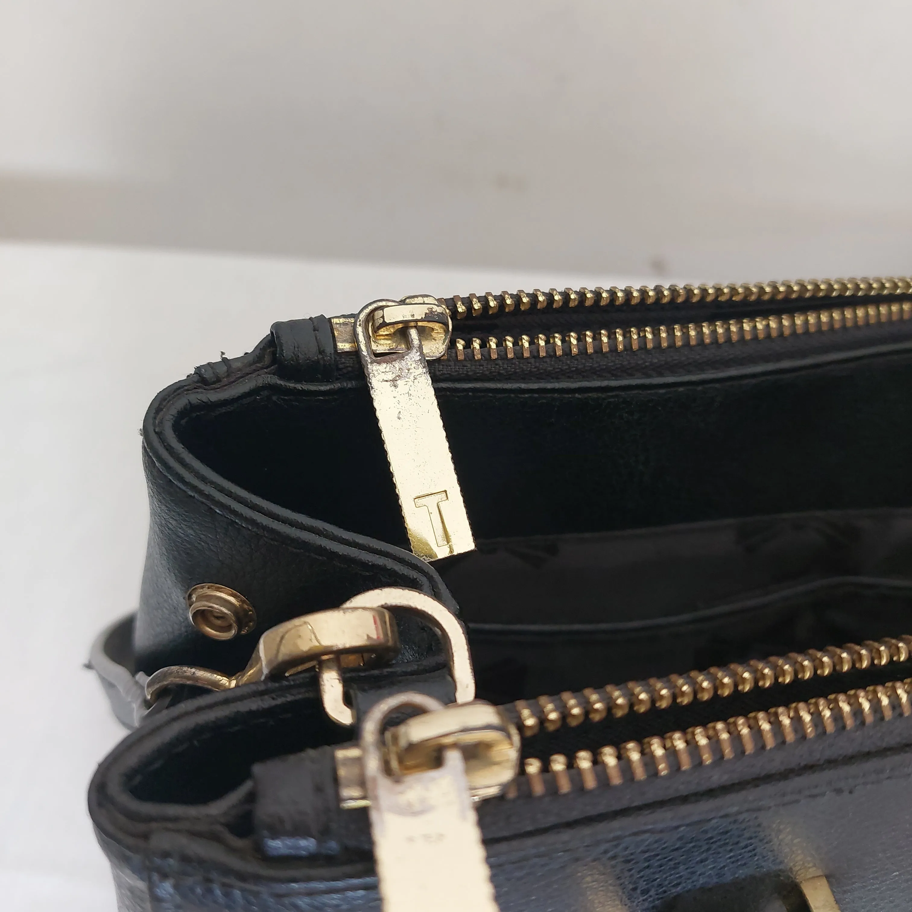 Ted Baker Black Bosine Leather Satchel | Pre Loved |